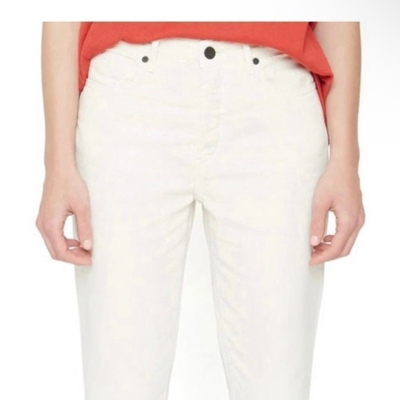 Cream Straight Leg Jeans with Minimalist Style - Picture 2 of 4